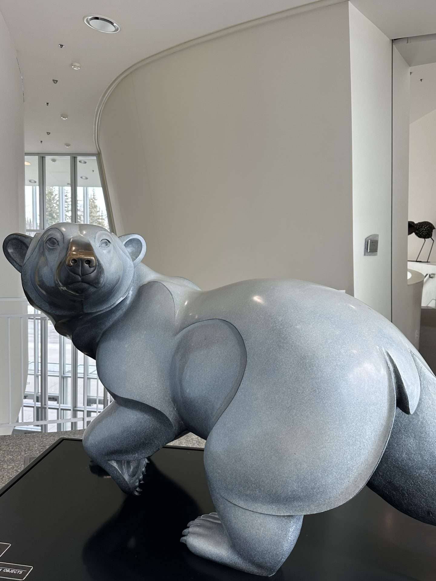 museum of the north fairbanks -  polar bear statue