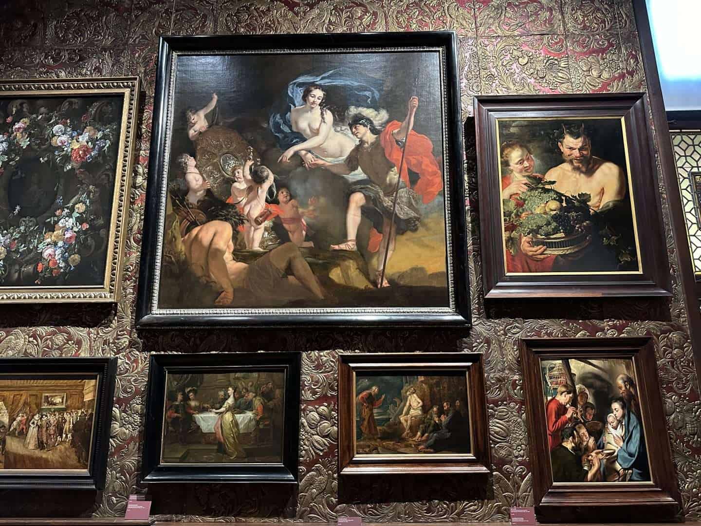 visit museums in belgium
gallery wall
Mayer Van Den Bergh Museum
Antwerp, Belgium