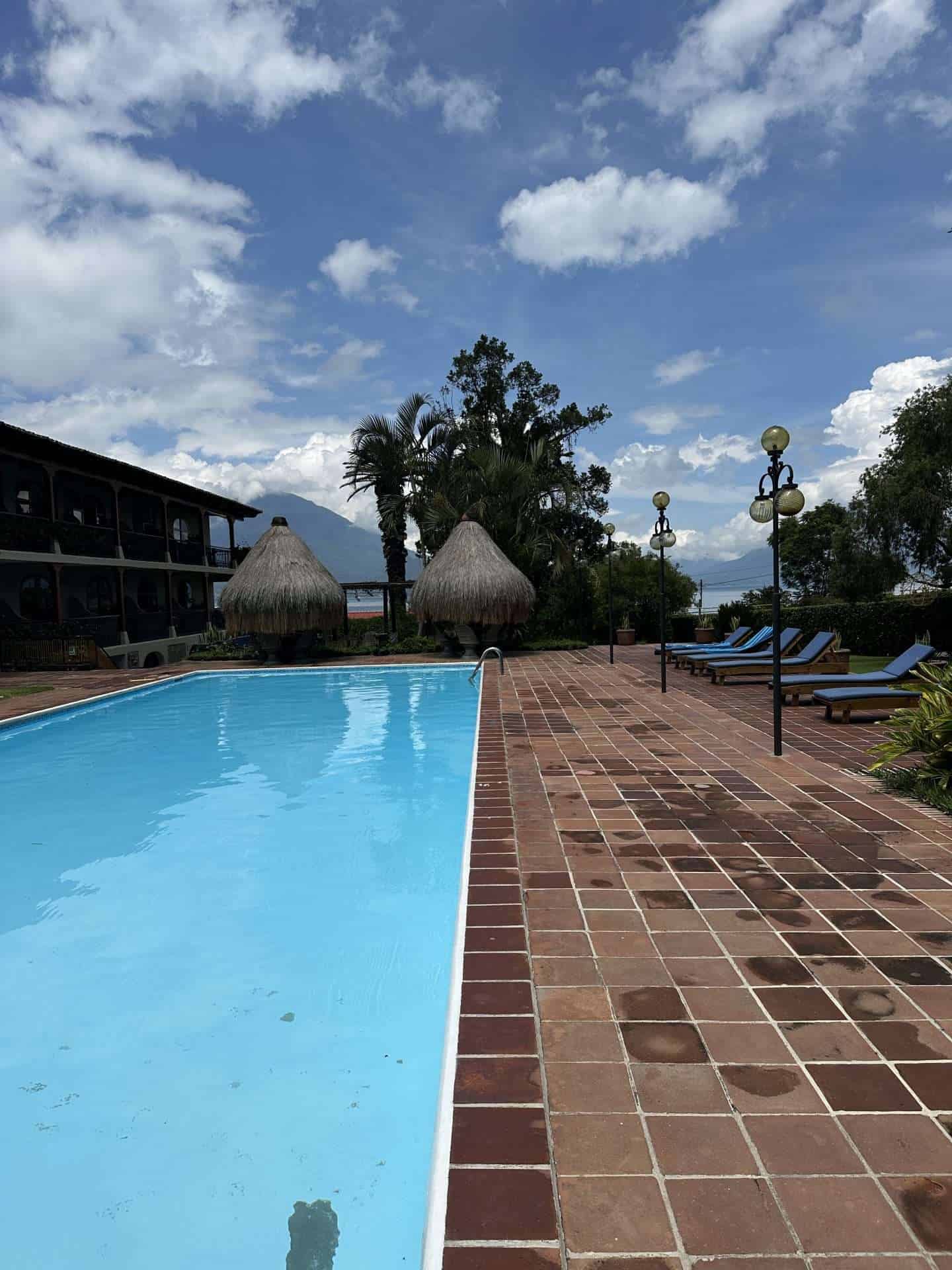 hotel villa santa catarina pool