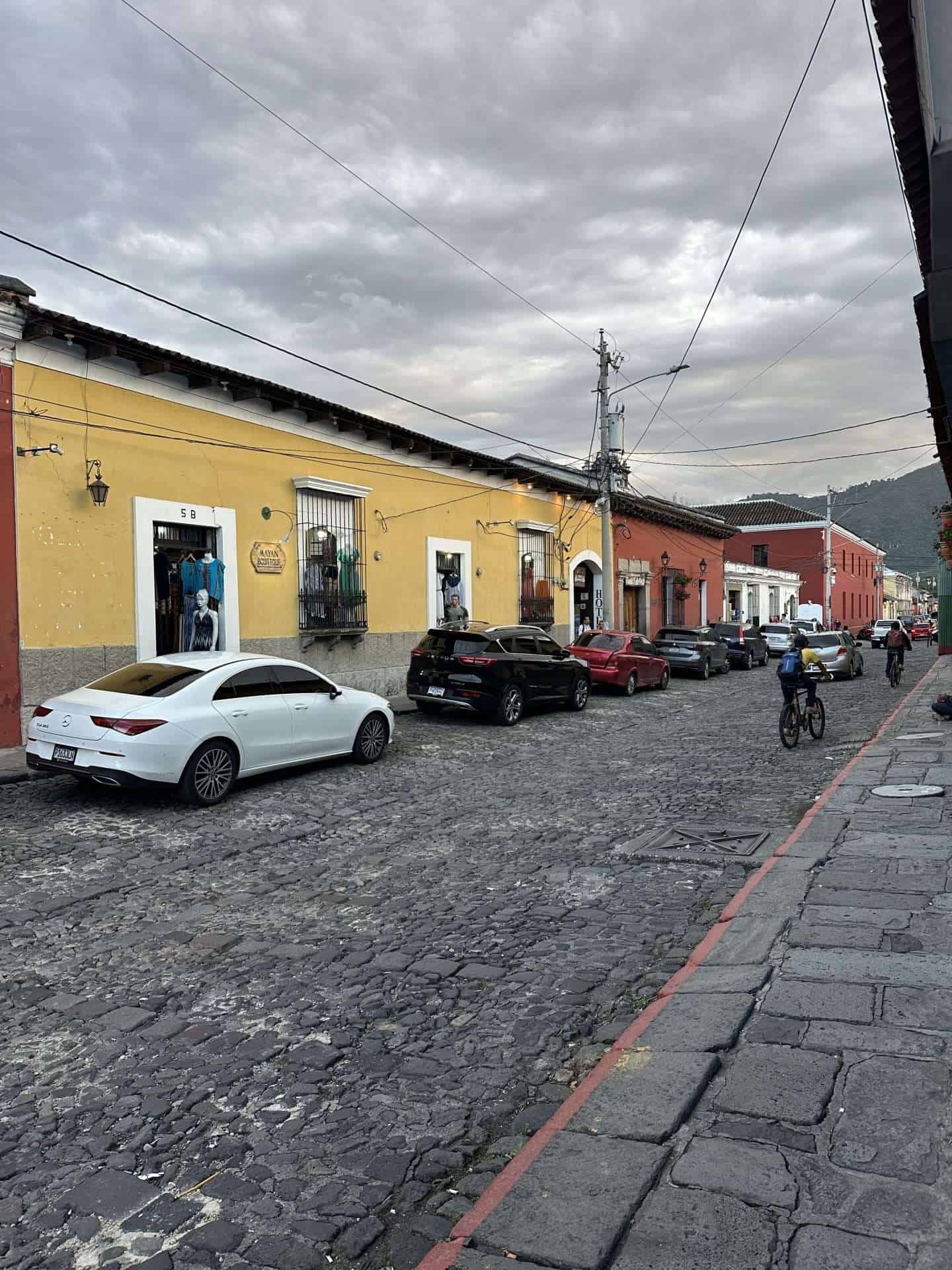 antigua guatemala parking
