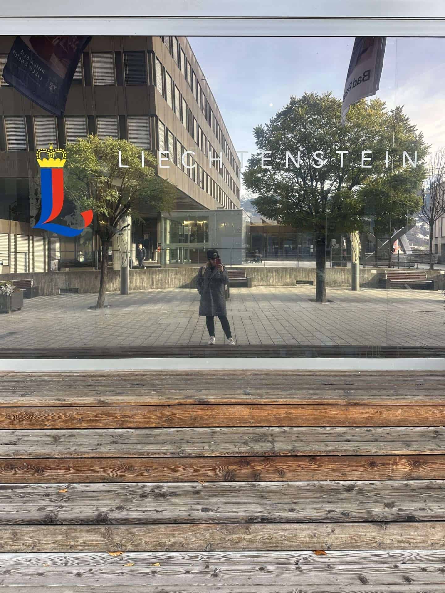 liechtenstein mirror selfie