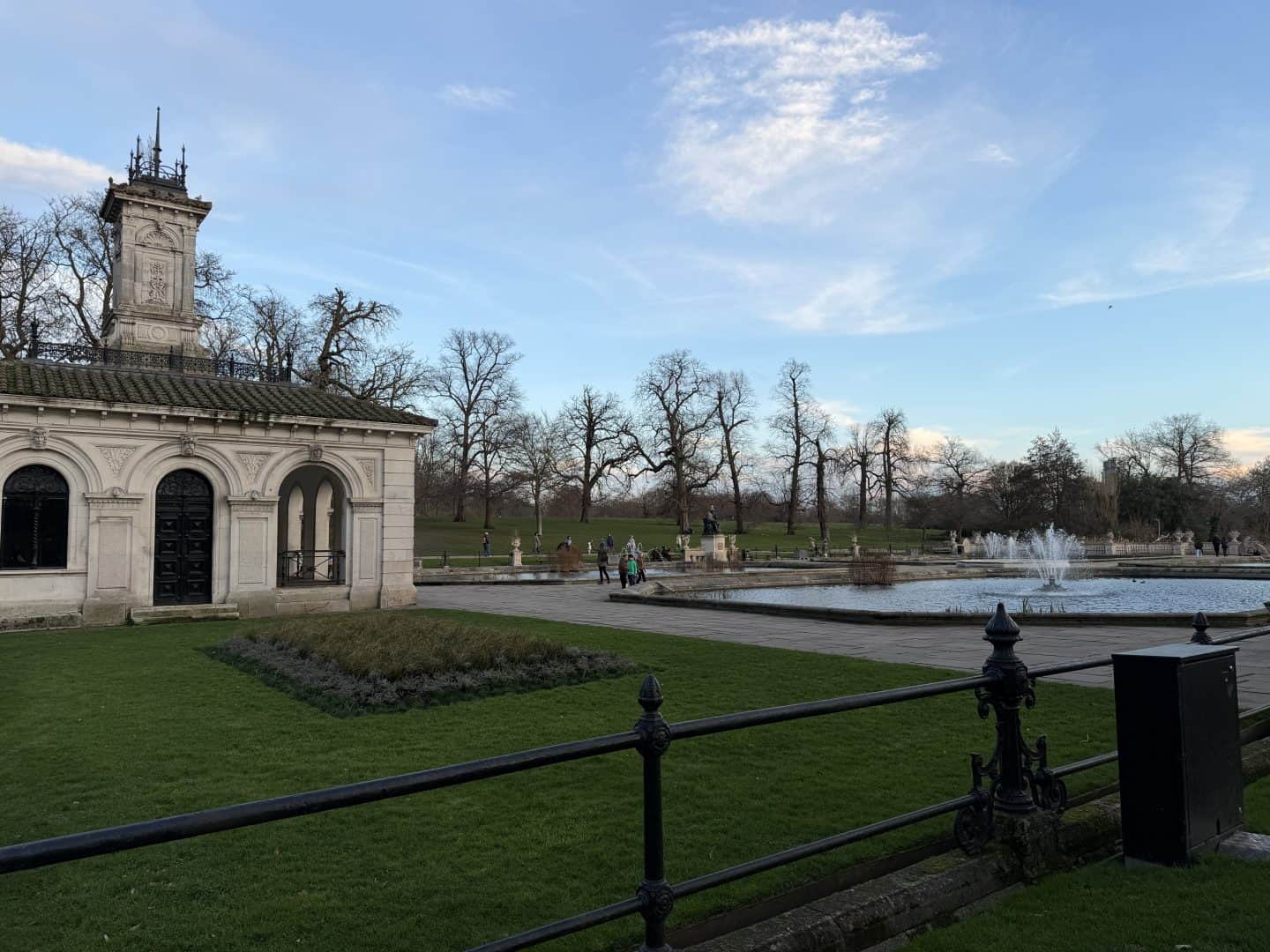 italian gardens building and fountain inside kensington gardens in london