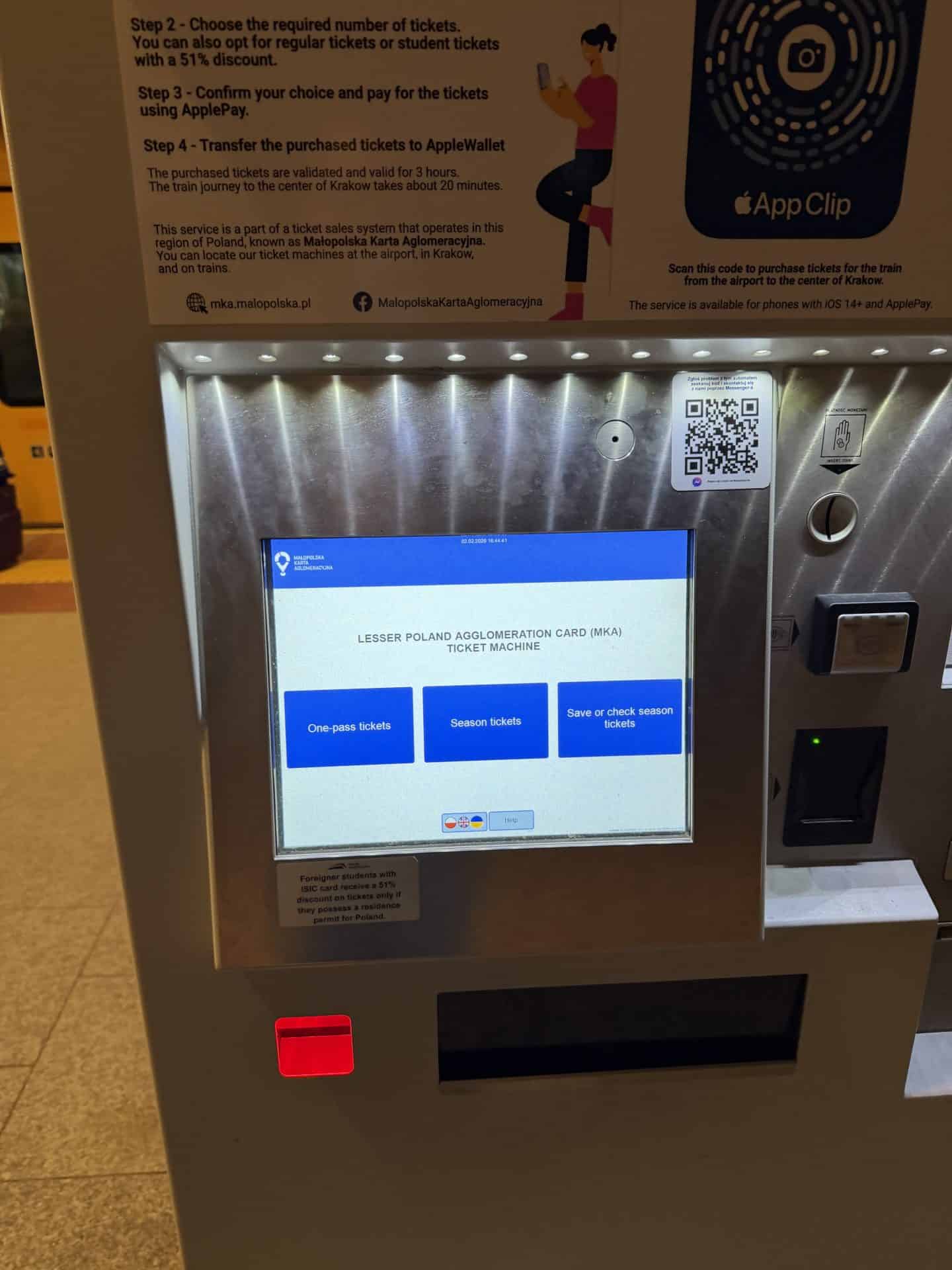 krakow airport train ticket machine