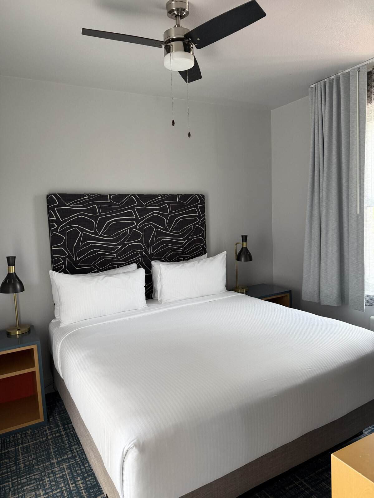 hotel_garrett_sf_room_fan - Adventures with Carli small Hotel room with ceiling fan above bed